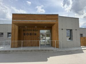 Novostavba mateřské školy Sobín
